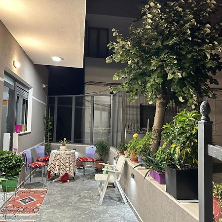 Lola'S Rooms Gjirokaster Luaran gambar