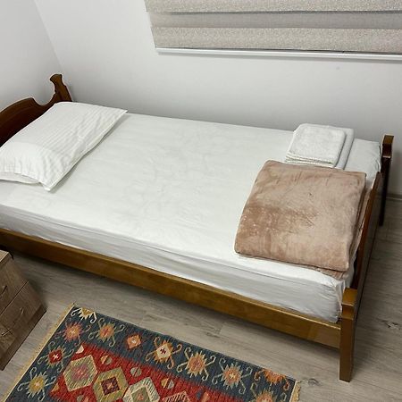 Lola'S Rooms Gjirokaster Luaran gambar